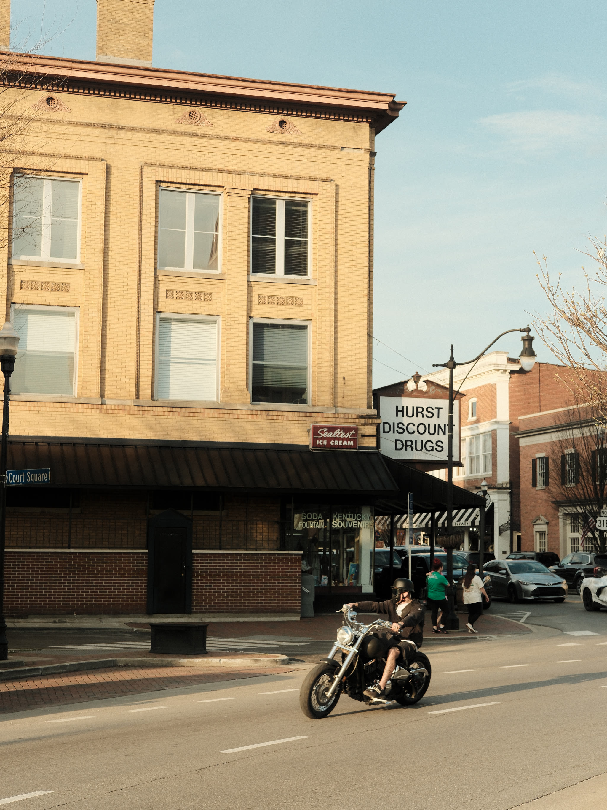 Bardstown, KY photograph